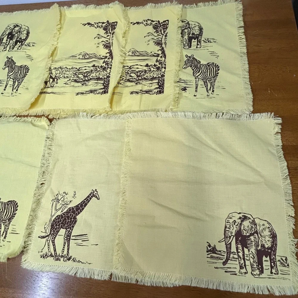 Safari Animal Placemat and Napkin Set 8pc Yellow Fringed Savanna Decor